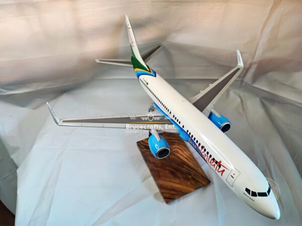 Model of B737-800 Air Vanuatu with detailed craftsmanship.